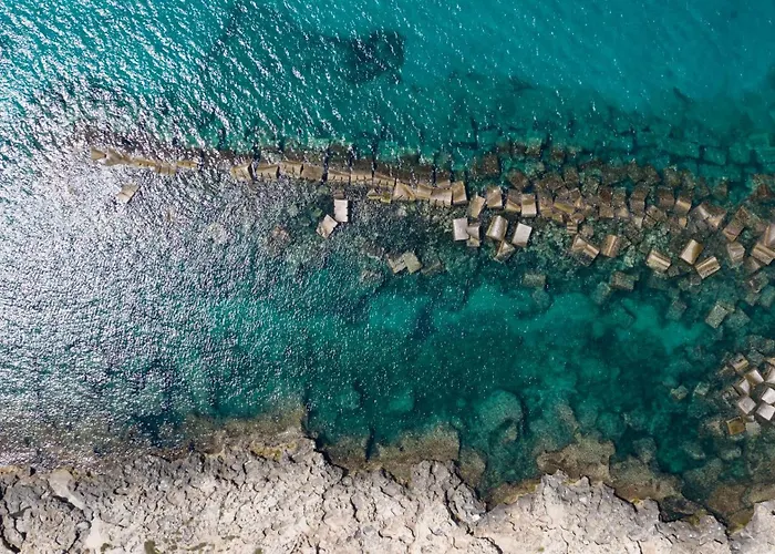 L'affaccio - Lungomare Guest house