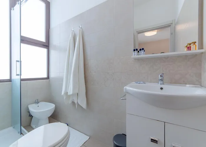 L'affaccio - Lungomare 3*