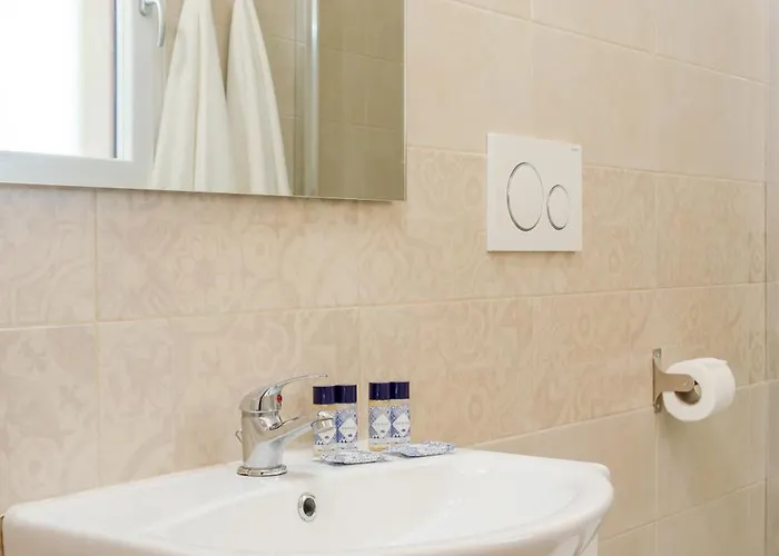 L'affaccio - Lungomare Guest house